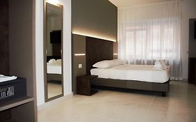 Domus Dea Roma By Trinita